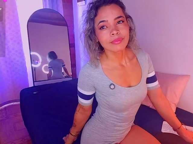 SashaKlein-xo live cam on BongaCams
