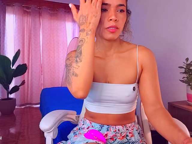 SashaKlein-xo live cam on BongaCams
