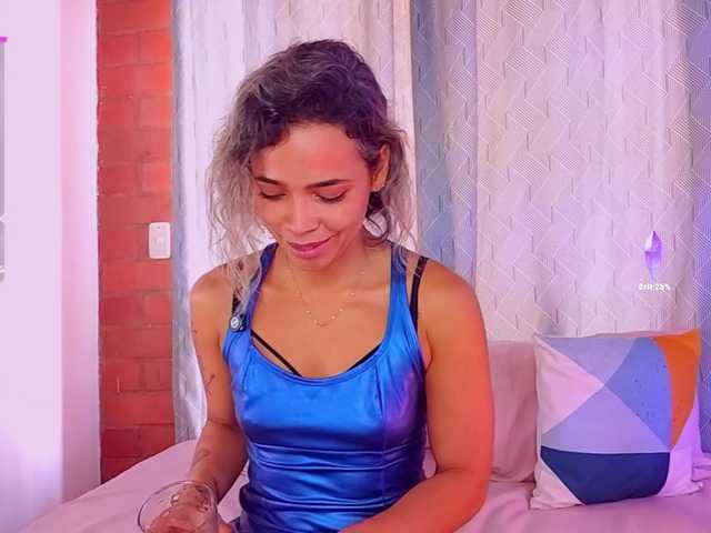 SashaKlein-xo live cam on BongaCams
