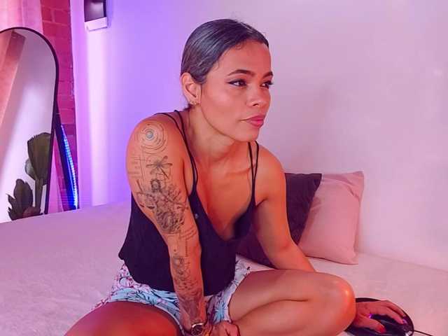 SashaKlein-xo live cam on BongaCams
