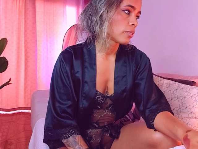 SashaKlein-xo live cam on BongaCams