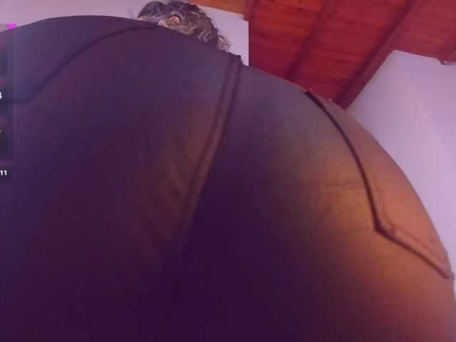 SashaKlein-xo live cam on BongaCams