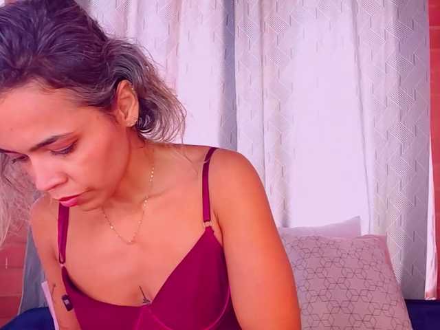 SashaKlein-xo live cam on BongaCams