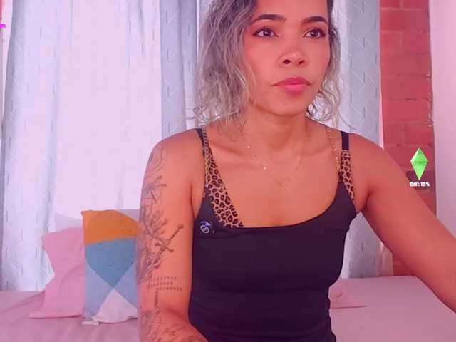 SashaKlein-xo live cam on BongaCams
