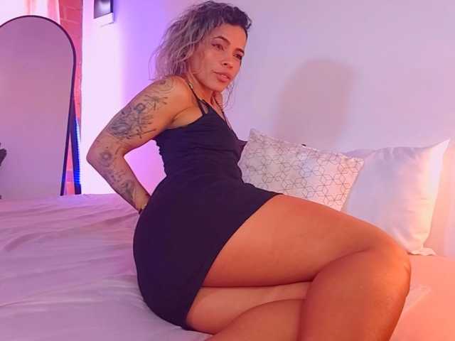 SashaKlein-xo live cam on BongaCams