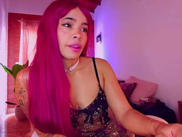 SashaKlein-xo live cam on BongaCams