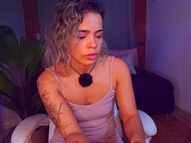 SashaKlein-xo live cam on BongaCams