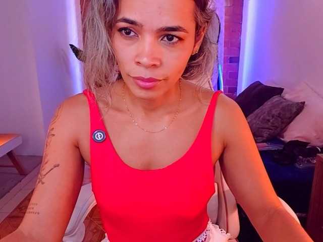 SashaKlein-xo live cam on BongaCams