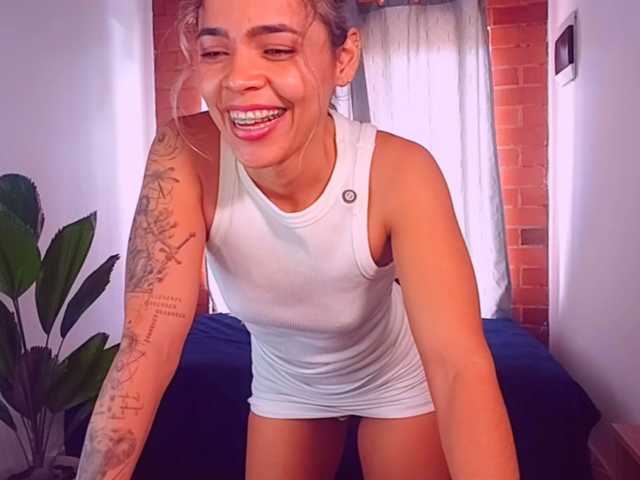 SashaKleinOF live cam preview
