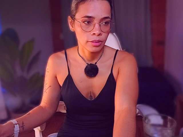 SashaKlein-xo live cam on BongaCams