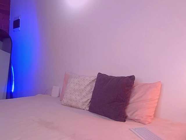 SashaKlein-xo live cam on BongaCams