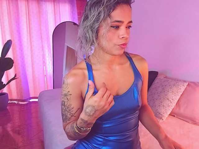SashaKleinOF — live female cam