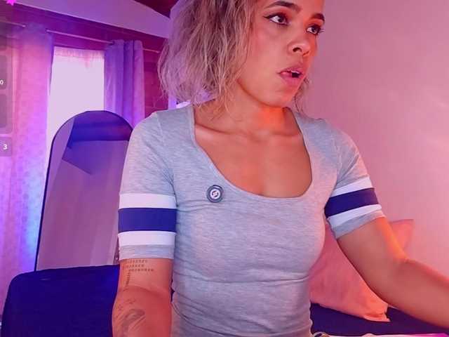 SashaKlein-xo live cam on BongaCams