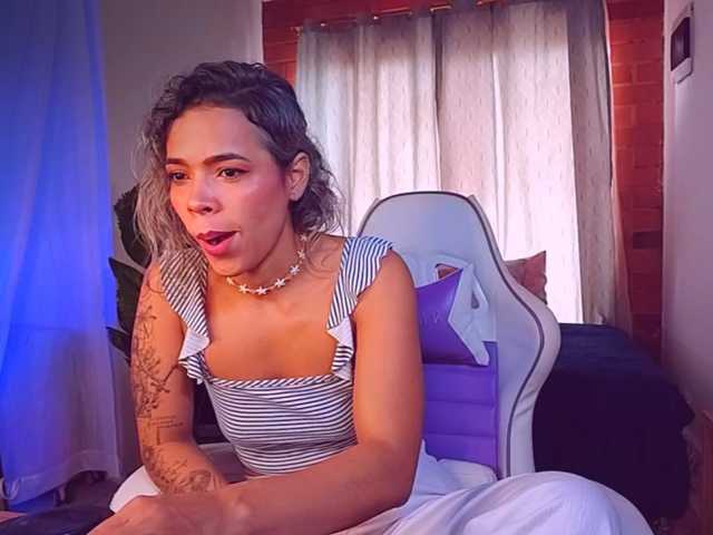 SashaKlein-xo live cam on BongaCams