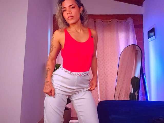SashaKlein-xo live cam on BongaCams