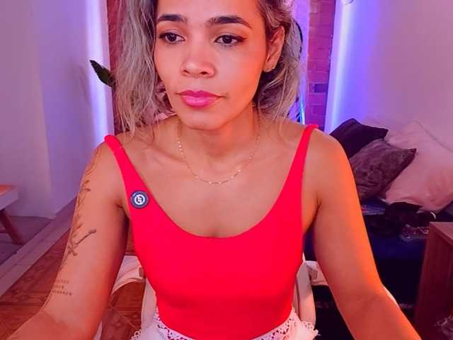 SashaKlein-xo live cam on BongaCams