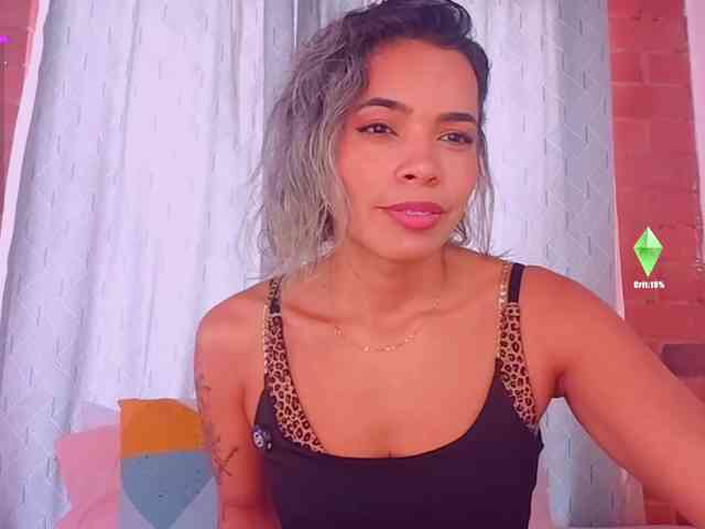 SashaKleinOF webcam