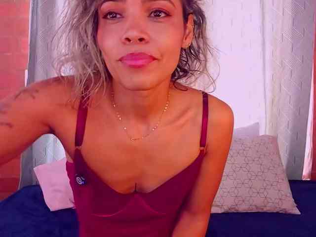 SashaKleinOF webcam