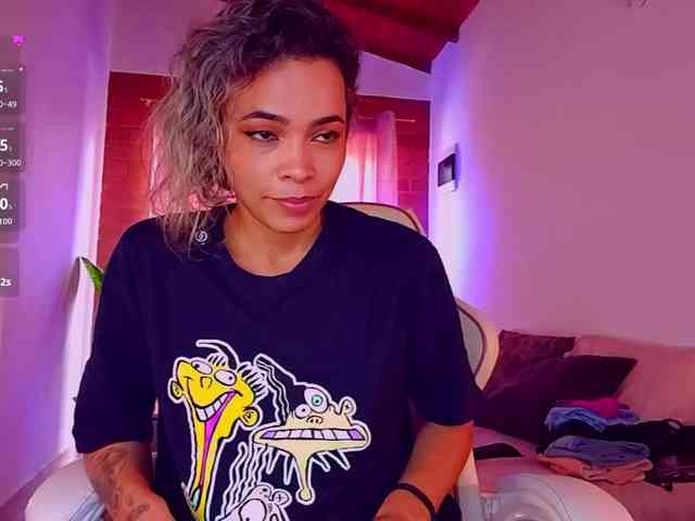 SashaKleinOF webcam