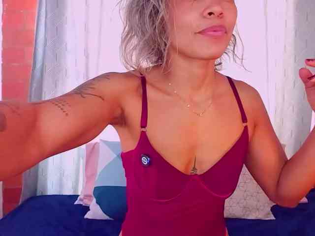 SashaKleinOF webcam
