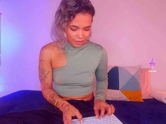 SashaKleinOF webcam