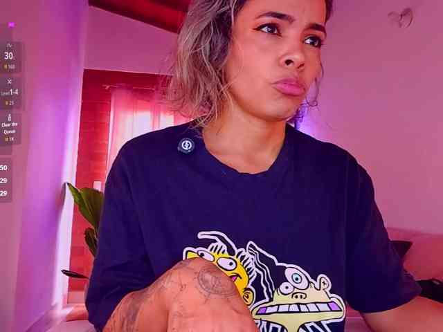SashaKleinOF webcam