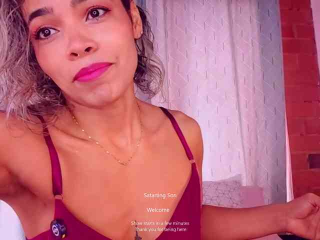 SashaKleinOF webcam
