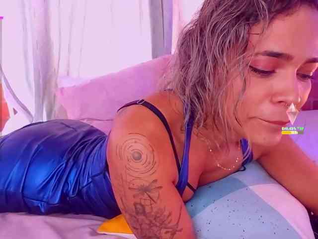SashaKleinOF webcam