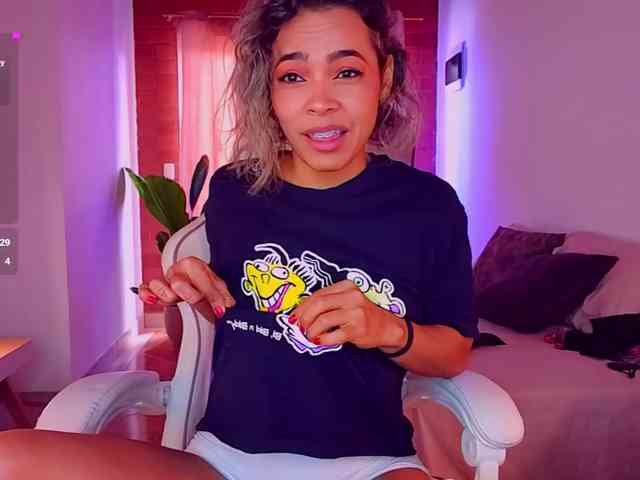 SashaKleinOF webcam