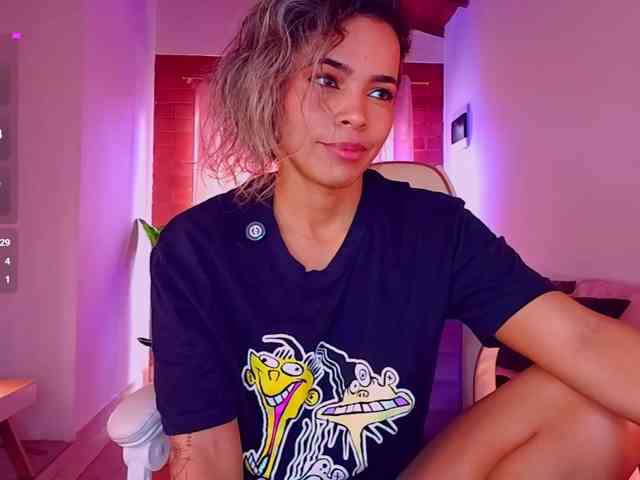 SashaKleinOF webcam