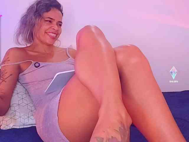 SashaKleinOF webcam