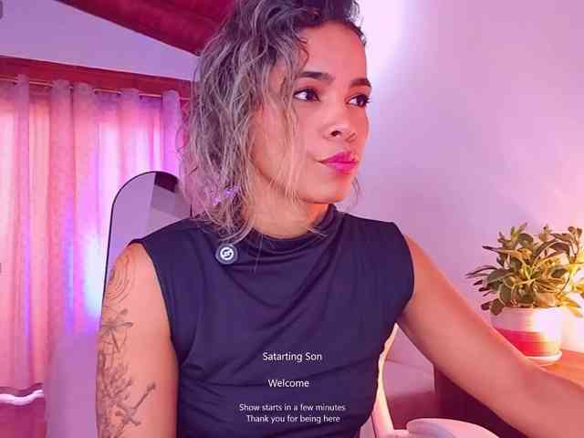 SashaKleinOF webcam