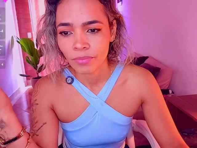Modelo: SashaKleinOF