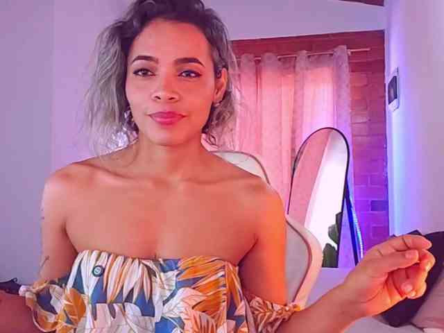SashaKleinOF webcam