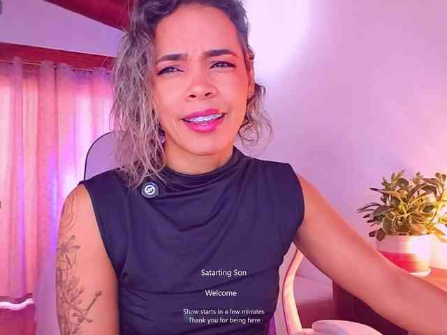 SashaKleinOF webcam