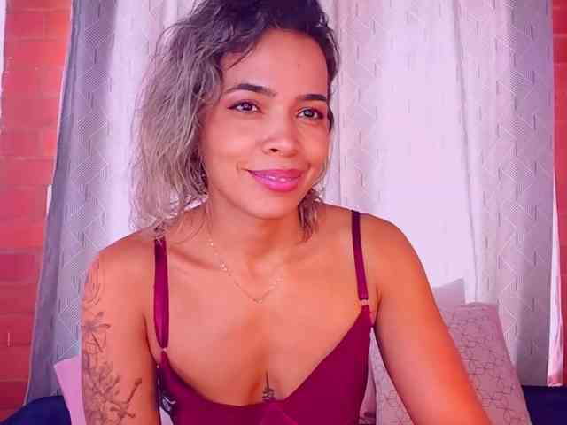 SashaKleinOF webcam