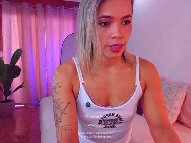 SashaKleinOF webcam