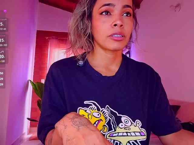 SashaKleinOF webcam