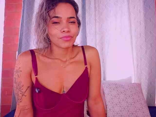 SashaKleinOF webcam