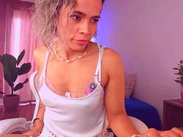 SashaKlein-xo's webcam live show
