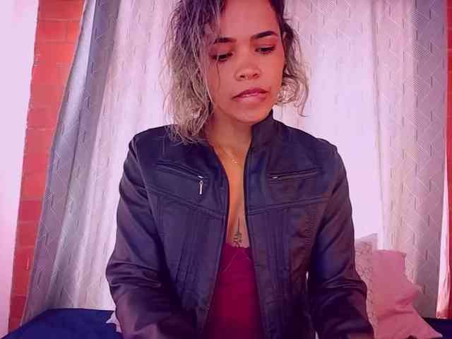 SashaKleinOF webcam