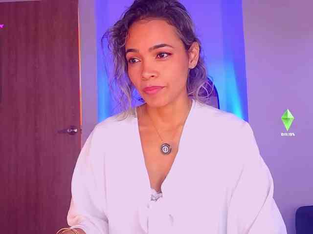 SashaKleinOF webcam