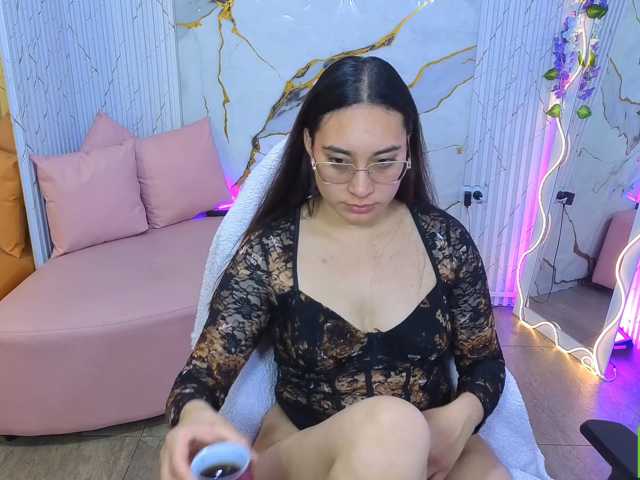 Nanni-tay live cam on BongaCams