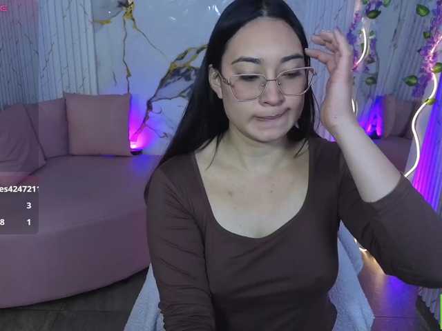 Nanni-tay, live now on BongaCams