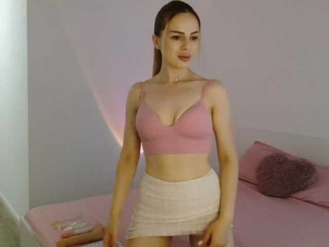 LinaAvery