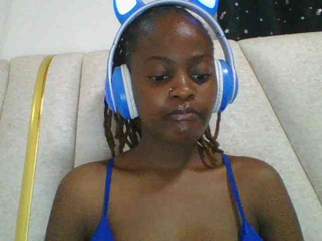 cutey-luv webcam