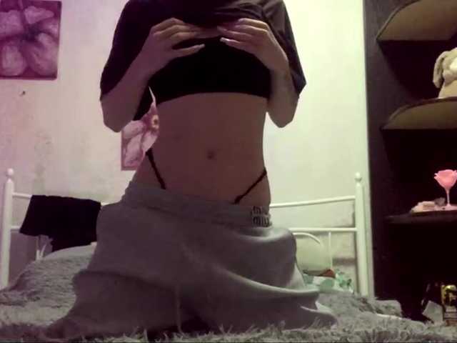 JodyTejada live cam on BongaCams