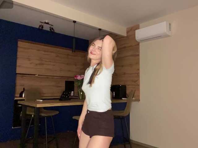 SexyKatherine3 live cam on BongaCams