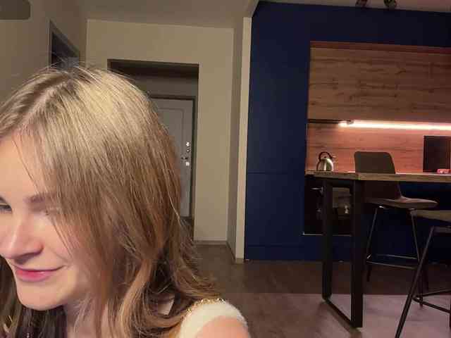 Model: SexyKatherine3