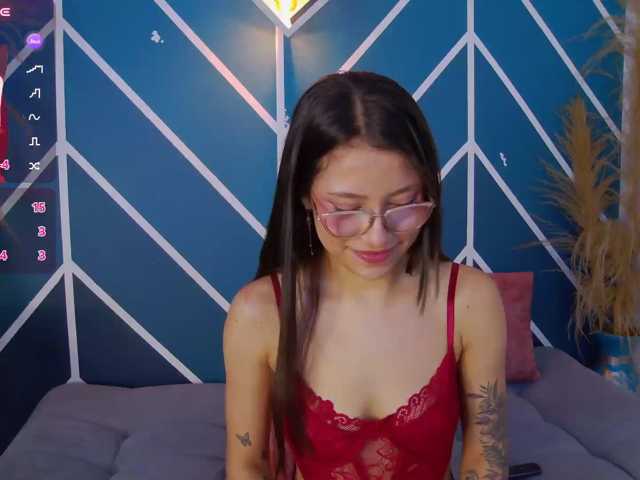 Annie-Muse- live cam on BongaCams